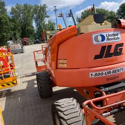 2015 JLG 450AJ Articulating Boom Lift