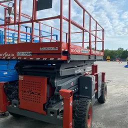 2018 Skyjack SJ8841RT Rough Terrain Scissor Lift