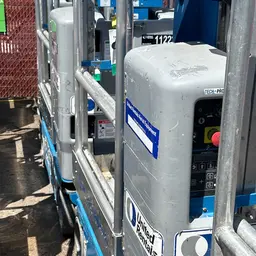 2019 Genie GR-12 Self-Propelled One-Person Lift
