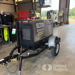 2023 Lincoln Electric LE400 Welder