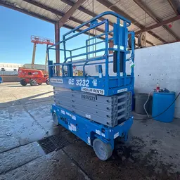 2017 Genie GS-3232 Scissor Lift