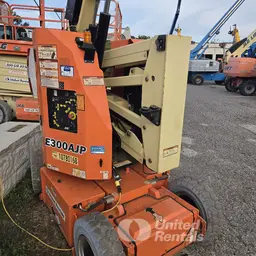2018 JLG E300AJP Articulating Boom Lift