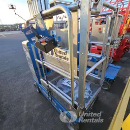 2019 Genie GR-20 Self-Propelled One-Person Lift