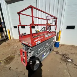 2018 Skyjack SJIII3226 Scissor Lift