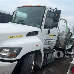 2019 HINO 268DCD4X2