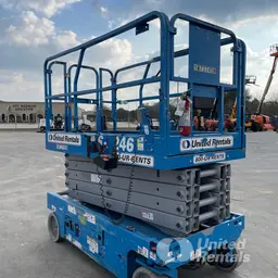 2018 Genie GS-3246 Scissor Lift