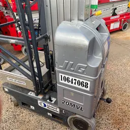 2017 JLG 20MVL Self-Propelled One-Person Lift