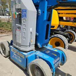 2013 Genie Z-30/20N RJ Articulating Boom Lift