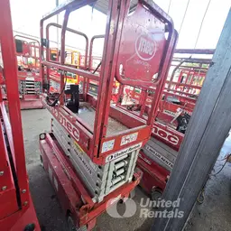 2020 MEC MICRO 19 Scissor Lift