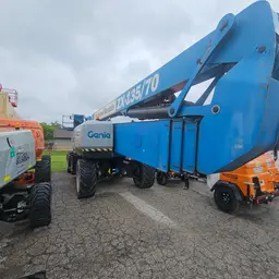 2017 Genie ZX-135 Articulating Boom Lift