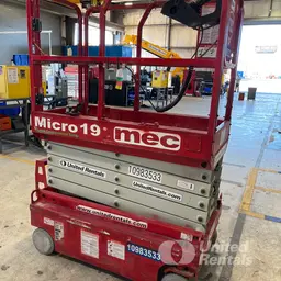 2019 MEC MICRO 19 Scissor Lift