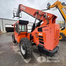 2019 SKYTRAK 8042 Forklift