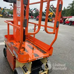 2016 JLG 1230ES Self-Propelled One-Person Lift