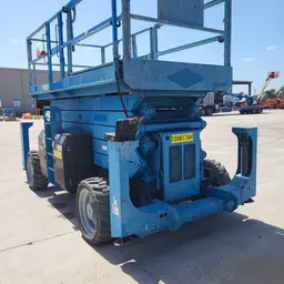 2015 Genie GS-5390 RT Rough Terrain Scissor Lift