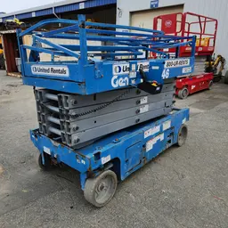 2018 Genie GS-3246 Scissor Lift