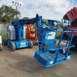 2017 Genie Z-34/22N Articulating Boom Lift