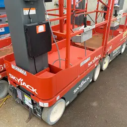 2018 Skyjack SJ12 Self-Propelled One-Person Lift
