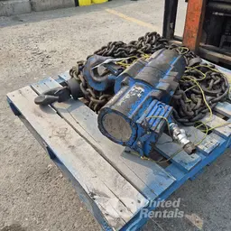 2013 JD NEUHAUS PROFI 10T Hoist