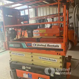 2022 JLG AE1932 Scissor Lift