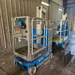 2019 Genie GR-20 Self-Propelled One-Person Lift