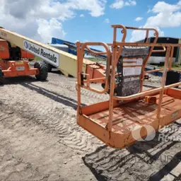 2018 JLG 800S Boom Lift