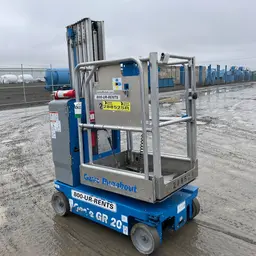 2018 Genie GR-20 Self-Propelled One-Person Lift
