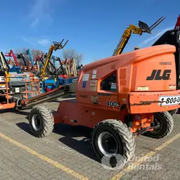2017 JLG 400S Boom Lift