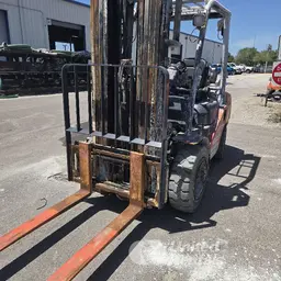 2019 Toyota 8FGU30 Warehouse Forklift