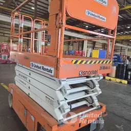 2018 Snorkel S4732E Scissor Lift