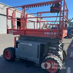 2020 Skyjack SJ6832RT Rough Terrain Scissor Lift