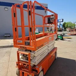 2019 Snorkel S3226E Scissor Lift