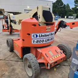 2017 JLG E450AJ Articulating Boom Lift