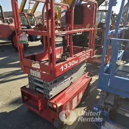 2017 MEC 1330SE Scissor Lift